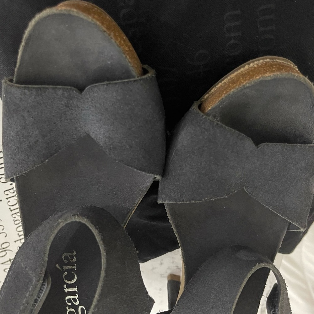 Pedro García Lila Black Suede Ankle Strap Sandal 9 US / 39 EU women’s shoe - Picture 4 of 6